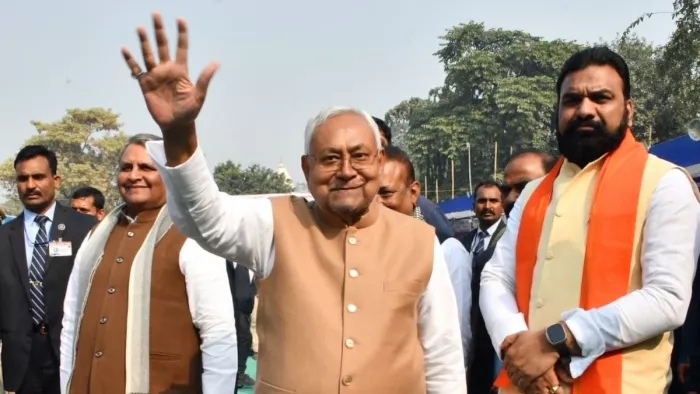 Bihar Politics: 'अब कहीं नहीं जा रहे...', क्यों बार-बार ऐसा कह रहे CM नीतीश; यहां समझें पूरी INSIDE STORY - Nitish Kumar One Answer Repeat After Lalu Yadav Offer Here Inside Story Bihar Politics In Hindi